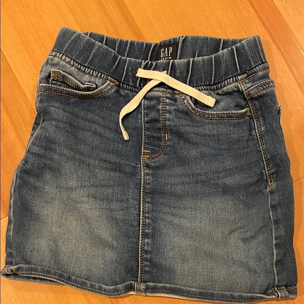 Gap girls denim skirt